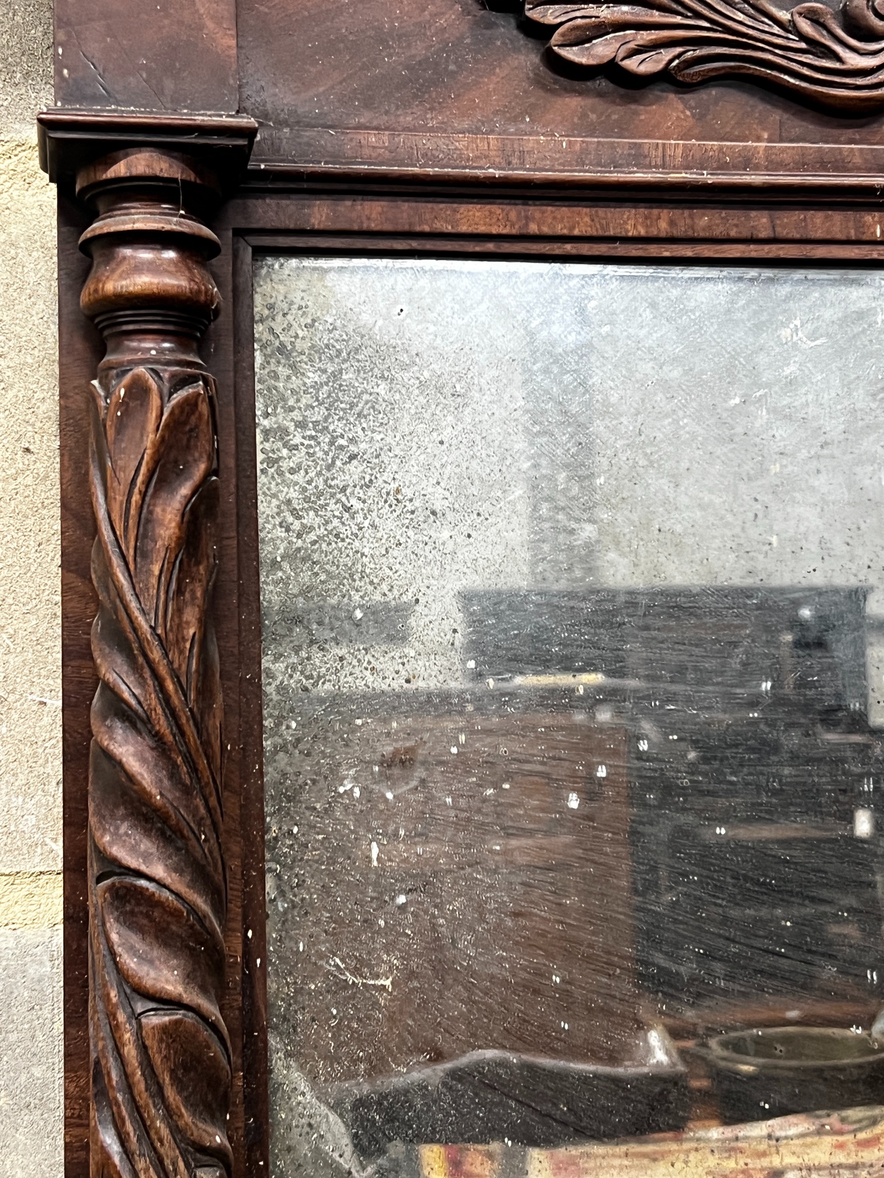 A Regency mahogany wall mirror, width 57cm, height 70cm